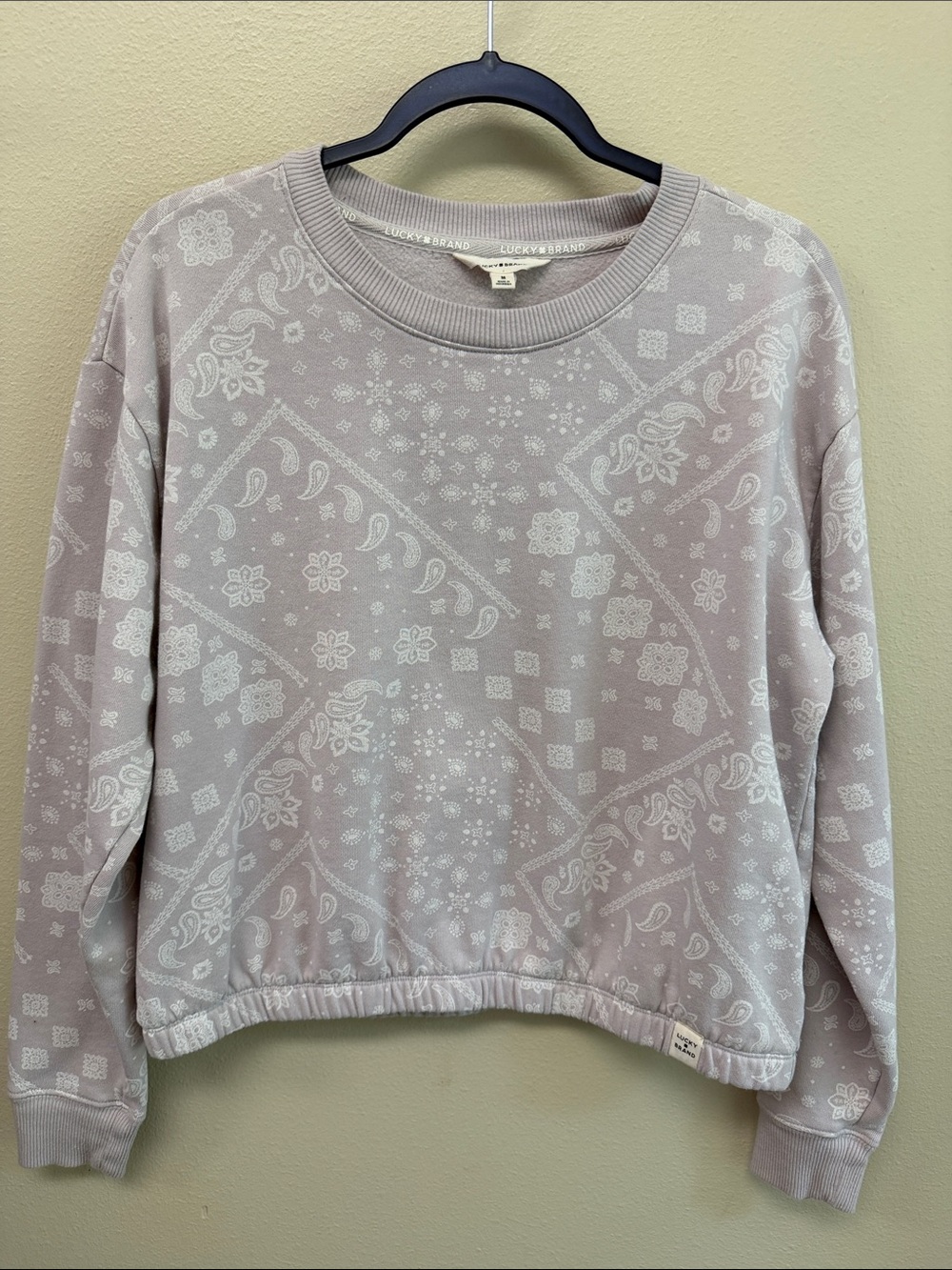 Lucky Brand Crop Style Women’s Sweatshirt SzM